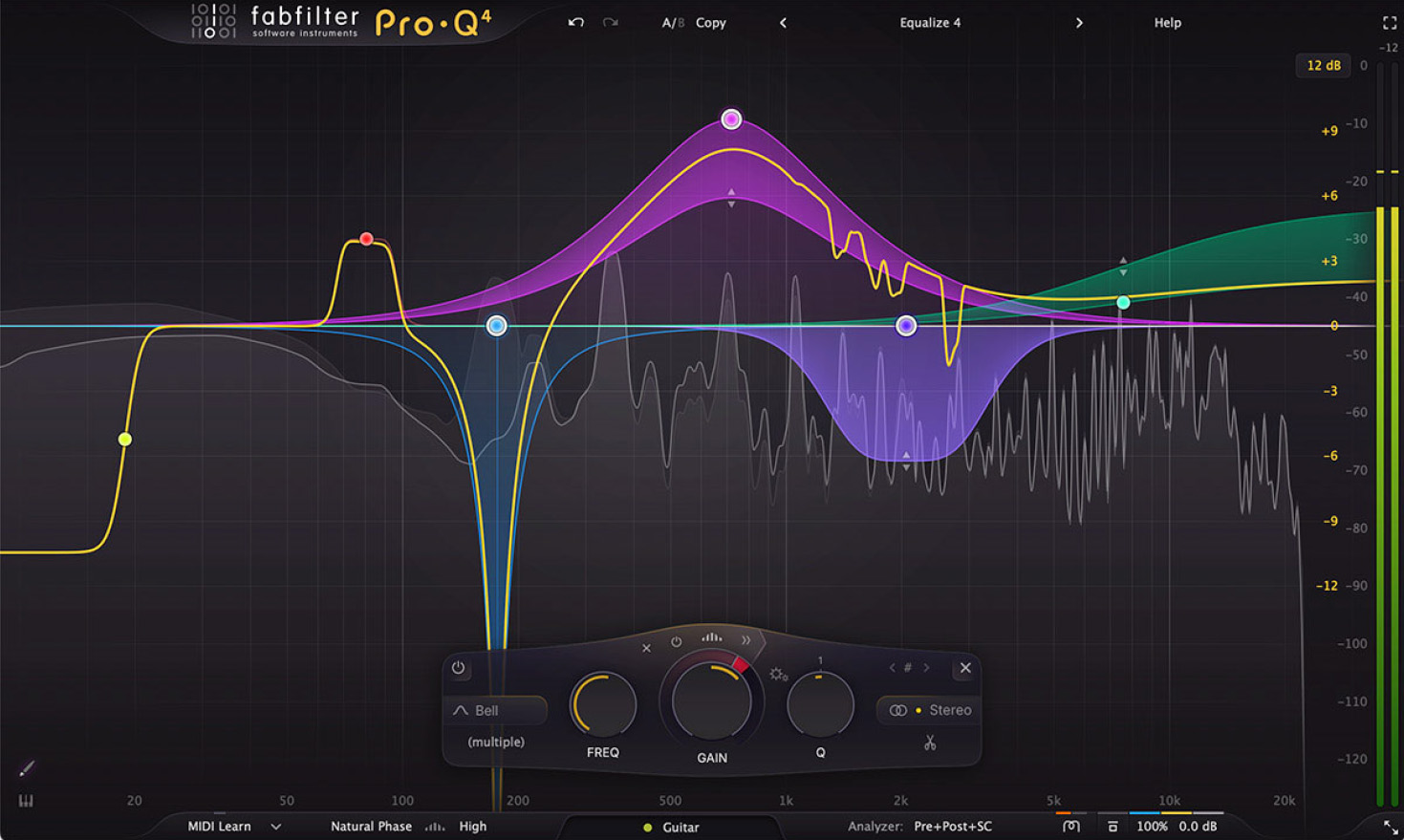 FabFilter Pro-Q 4 の画面（Essentials Bundleに収録）
